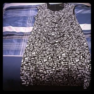 Black and white patterned dress